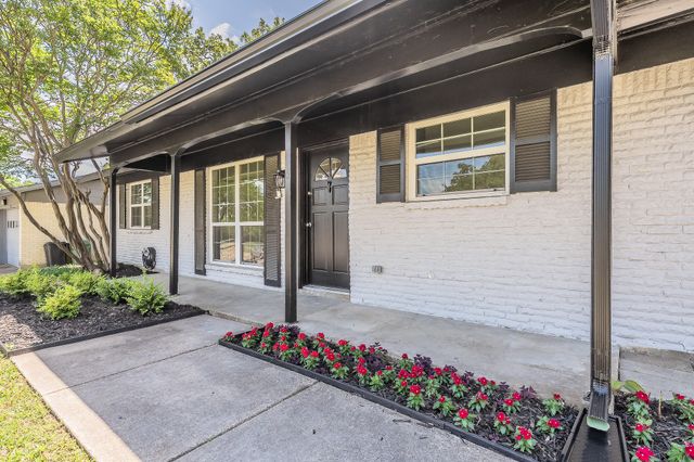 6 Honor Oak Lane, Bedford, TX 76022
