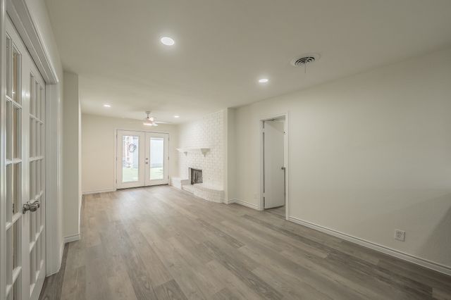 6 Honor Oak Lane, Bedford, TX 76022