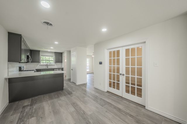 6 Honor Oak Lane, Bedford, TX 76022