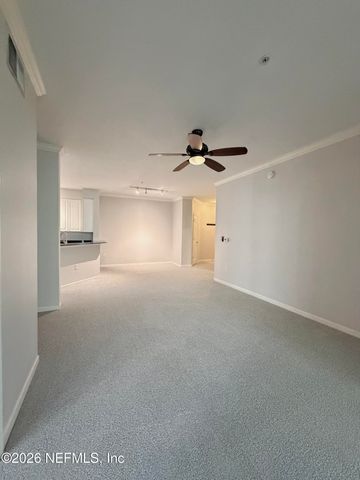 8539 GATE Parkway W 1724, Jacksonville, FL 32216