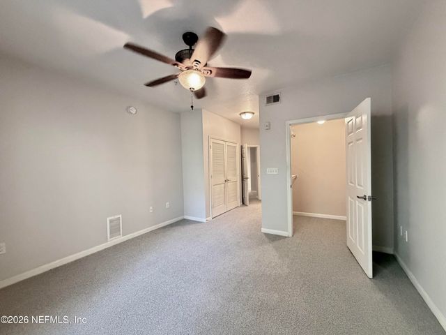 8539 GATE Parkway W 1724, Jacksonville, FL 32216