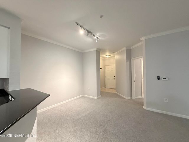 8539 GATE Parkway W 1724, Jacksonville, FL 32216