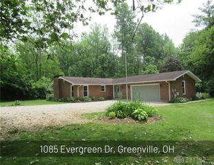 1085 Evergreen Drive, Greenville, OH 45331