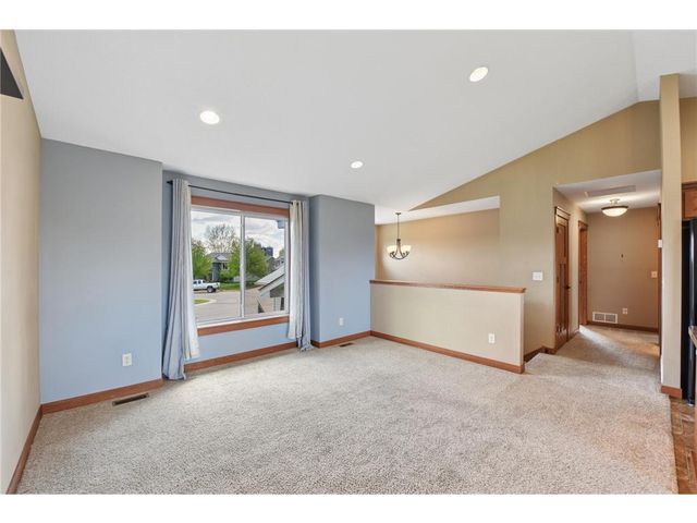 1307 Osprey Court, New Richmond, WI 54017