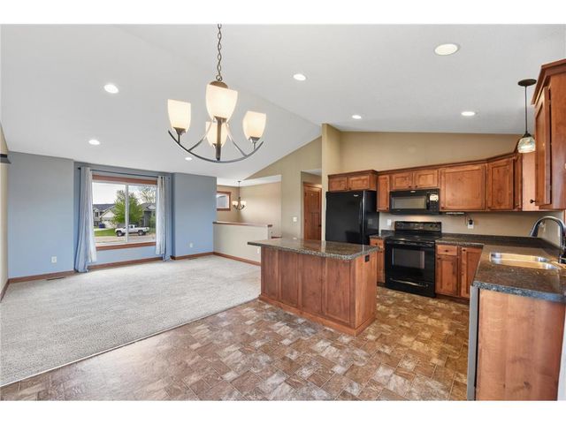 1307 Osprey Court, New Richmond, WI 54017