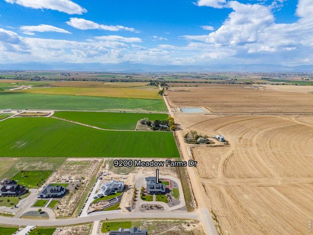 9200 Meadow Farms Dr, Milliken, CO 80543