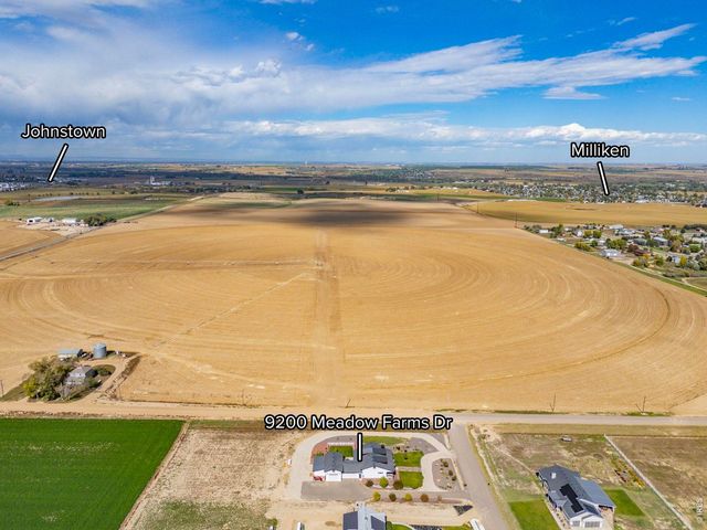 9200 Meadow Farms Dr, Milliken, CO 80543
