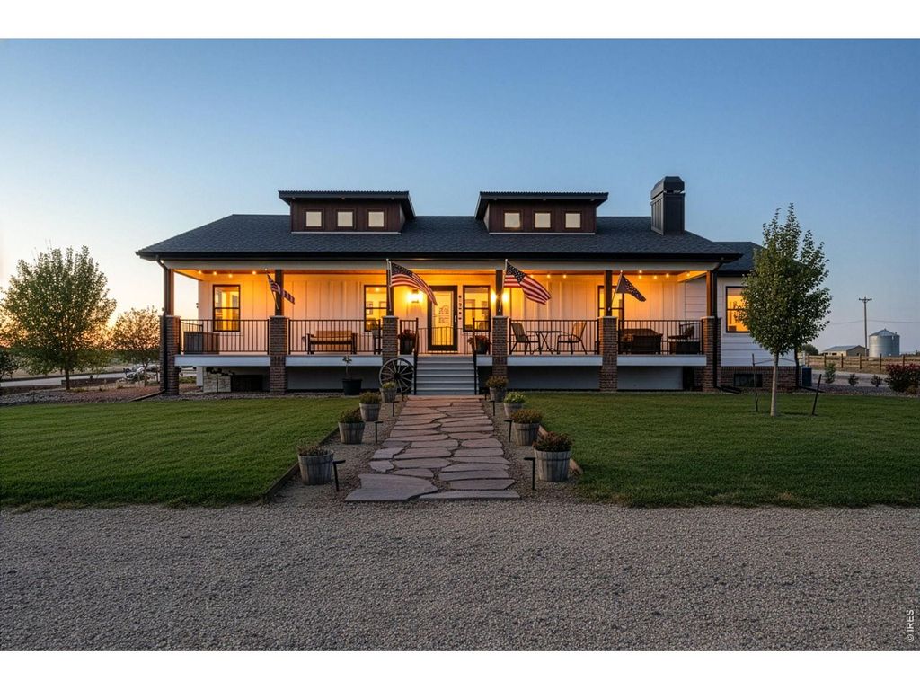 9200 Meadow Farms Dr, Milliken, CO 80543