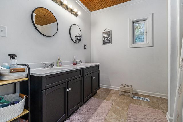 37057 Marrion Court, Paw Paw Twp, MI 49079