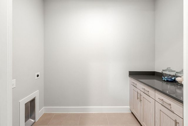 7911 Ryans WAY, Austin, TX 78726