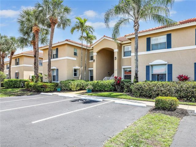 2408 Millcreek LN 202, Naples, FL 34119