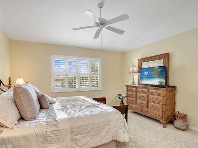 2408 Millcreek LN 202, Naples, FL 34119
