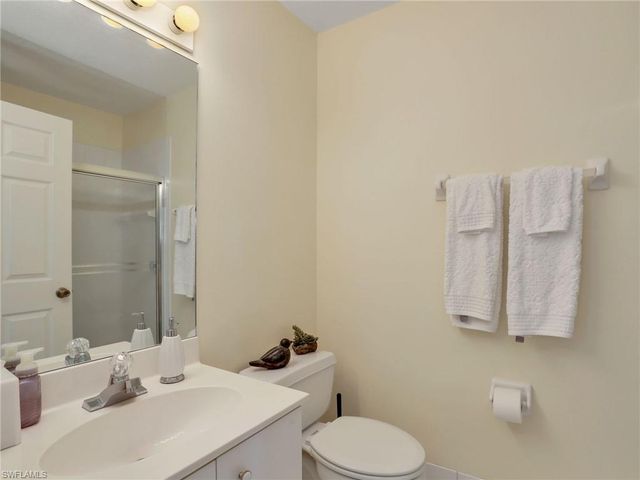 2408 Millcreek LN 202, Naples, FL 34119