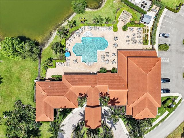 2408 Millcreek LN 202, Naples, FL 34119