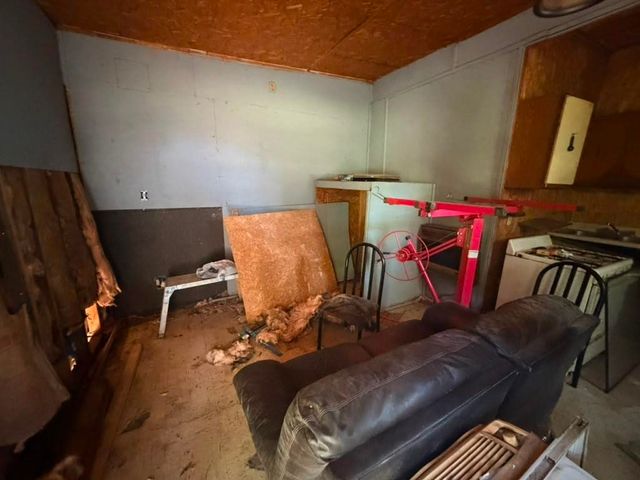 2928 OVERTON CROSSING RD, Memphis, TN 38127