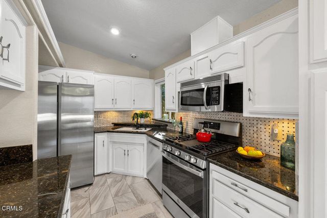 11195 N Ventura Avenue 17, Ojai, CA 93023