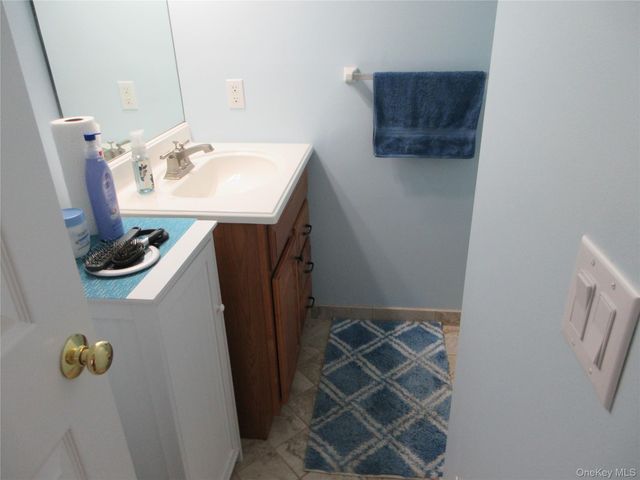 3 Skyline Terrace, Nanuet, NY 10954