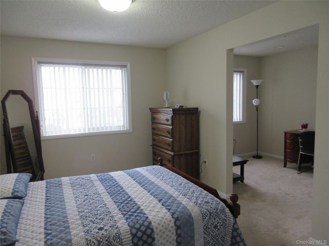 3 Skyline Terrace, Nanuet, NY 10954