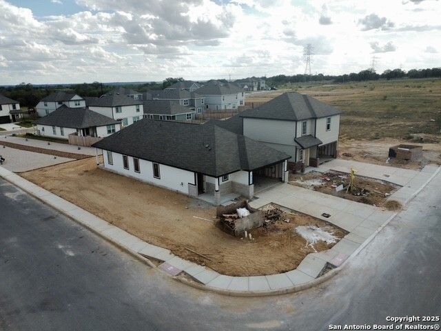 8558 Catnip Pass, Elmendorf, TX 78112