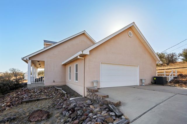 102 Clear View Drive, Fort Davis, TX 79734