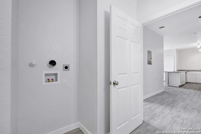 6423 Melissa Ann Unit 1202, San Antonio, TX 78249