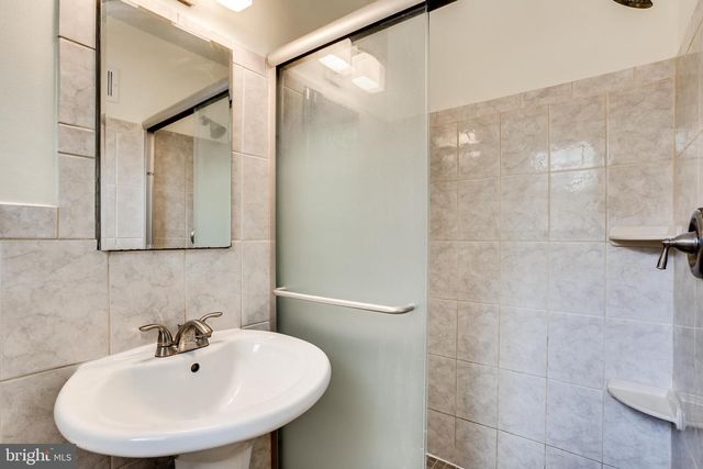 5916 KIRBY RD, Bethesda, MD 20817