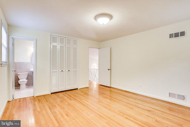 5916 KIRBY RD, Bethesda, MD 20817