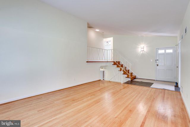 5916 KIRBY RD, Bethesda, MD 20817