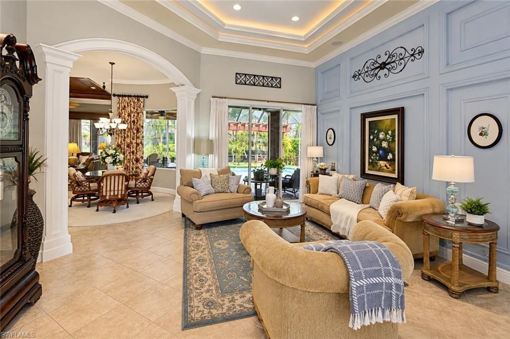 7491 Treeline DR, NAPLES, FL 34119 — photo 4