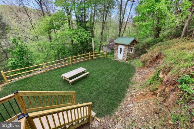 234 HILLTOP RD, Delta, PA 17314