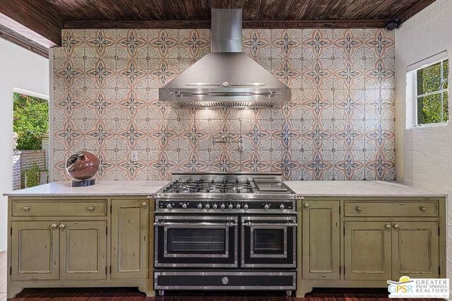 1184 Camino Mirasol, Palm Springs, CA 92262