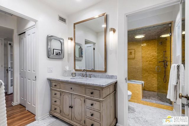 1184 Camino Mirasol, Palm Springs, CA 92262