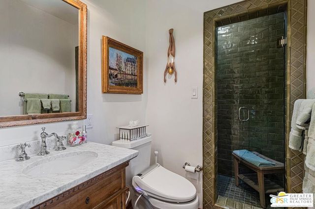 1184 Camino Mirasol, Palm Springs, CA 92262