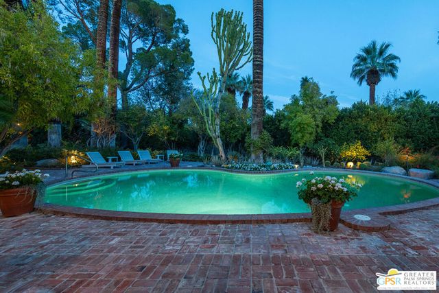 1184 Camino Mirasol, Palm Springs, CA 92262