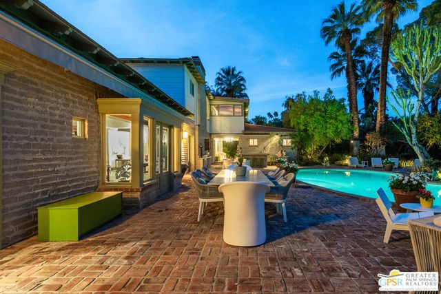 1184 Camino Mirasol, Palm Springs, CA 92262