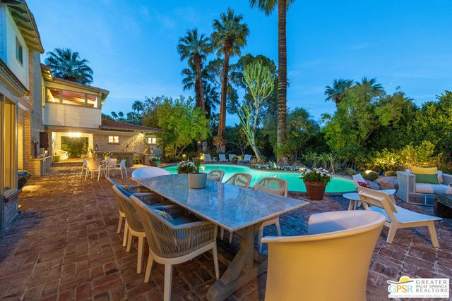 1184 Camino Mirasol, Palm Springs, CA 92262