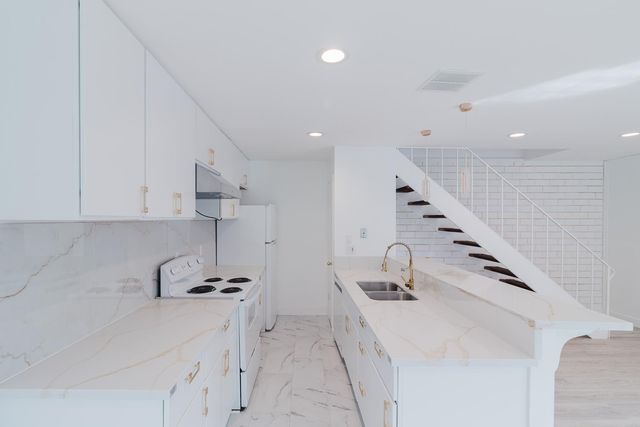 2024 S BENITA Dr, Rancho Cordova, CA 95670