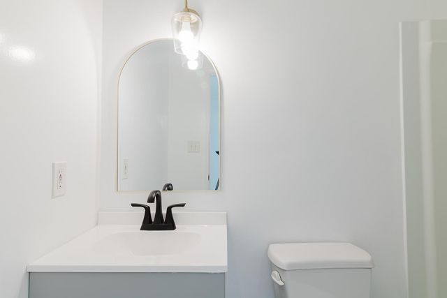 2024 S BENITA Dr, Rancho Cordova, CA 95670