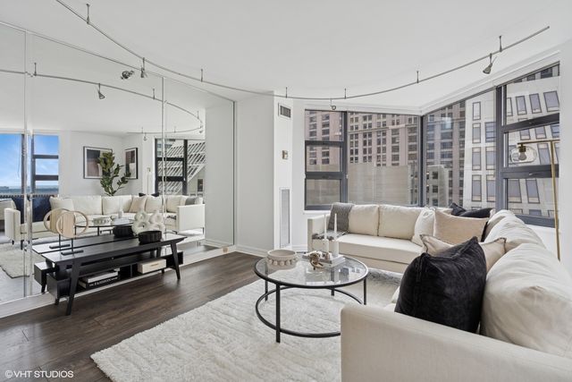 401 E Ontario Street 809, Chicago, IL 60611