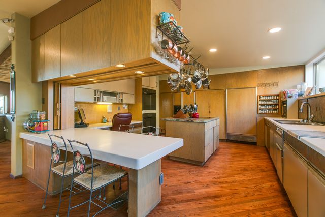 51 Rock Ridge Drive NE, Albuquerque, NM 87122