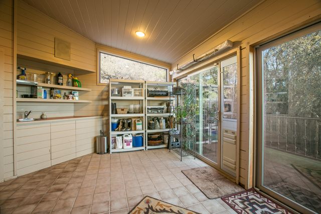 51 Rock Ridge Drive NE, Albuquerque, NM 87122