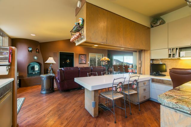 51 Rock Ridge Drive NE, Albuquerque, NM 87122