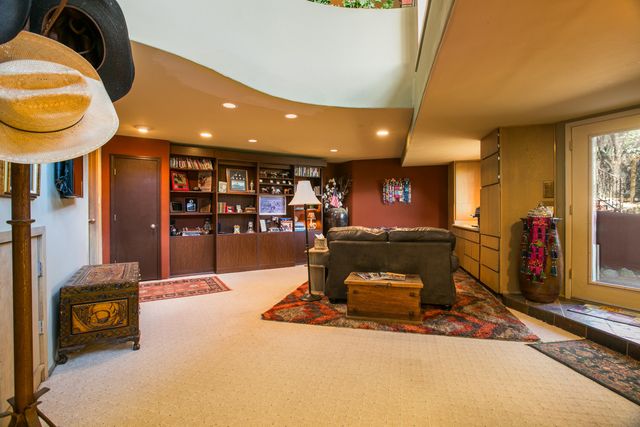 51 Rock Ridge Drive NE, Albuquerque, NM 87122