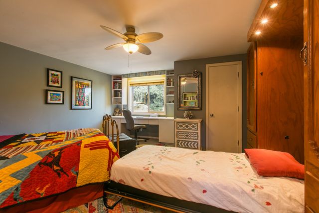 51 Rock Ridge Drive NE, Albuquerque, NM 87122