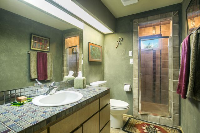 51 Rock Ridge Drive NE, Albuquerque, NM 87122