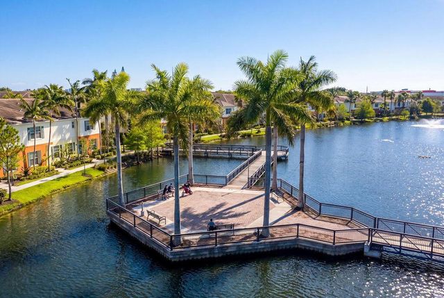 259 SW 7TH Street, Pompano Beach, FL 33060