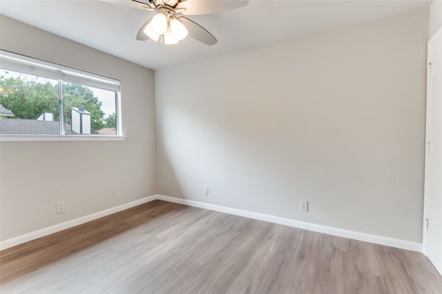 2636 Nina Circle, Grand Prairie, TX 75052