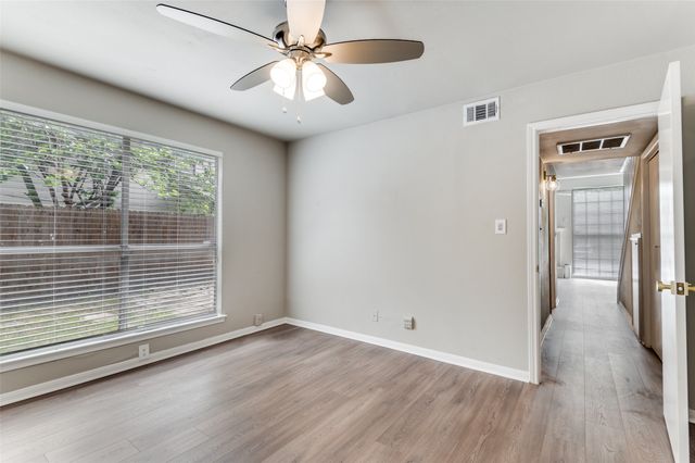 2636 Nina Circle, Grand Prairie, TX 75052