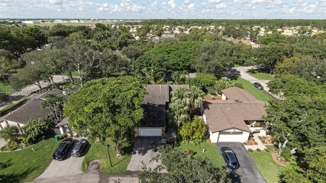 11624 SW 135th Pl, Miami, FL 33186