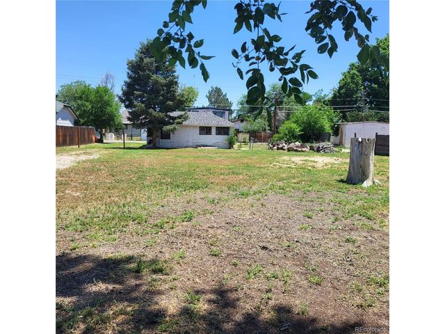 256 S 2nd Ave, Brighton, CO 80601